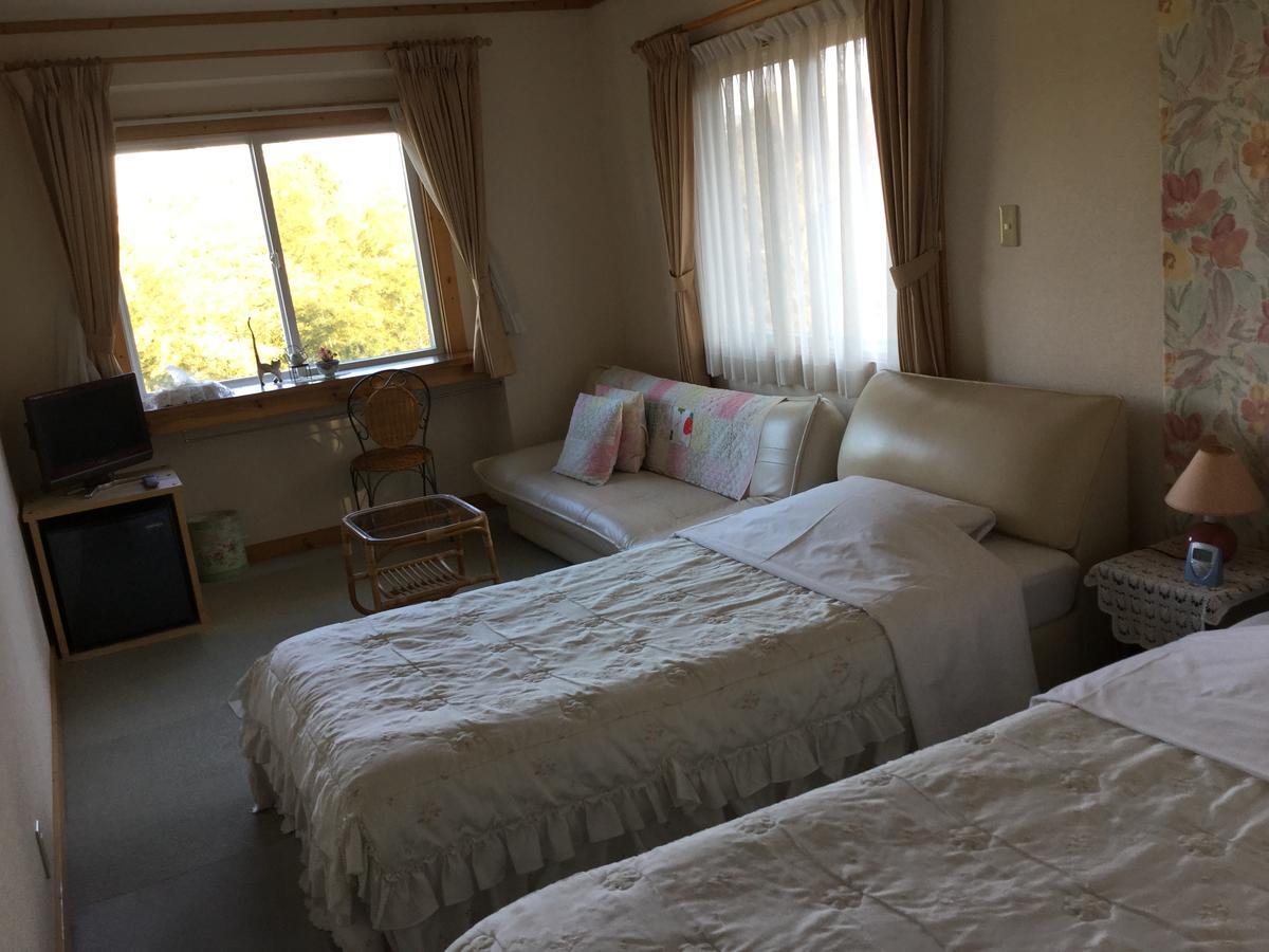 Chiisana Hotel Hanaikada Ito  Zewnętrze zdjęcie