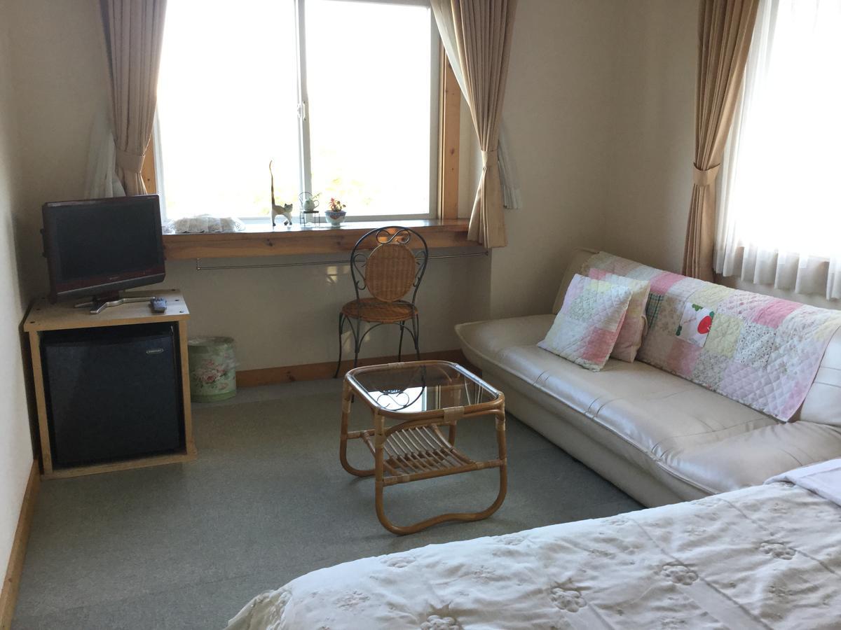 Chiisana Hotel Hanaikada Ito  Zewnętrze zdjęcie